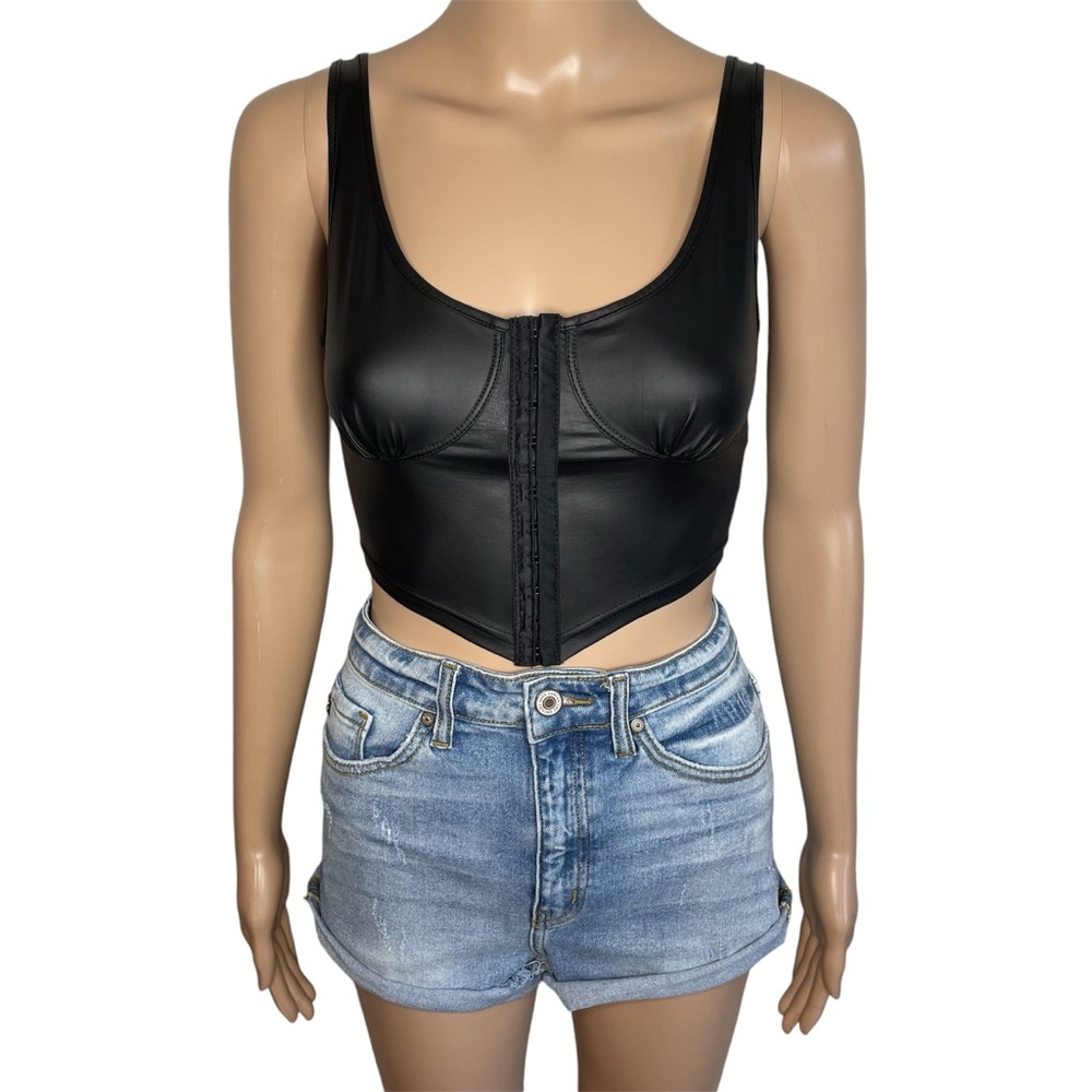 NWOT Solid Black Round Neck Sleeveless Corset Crop Tank Top